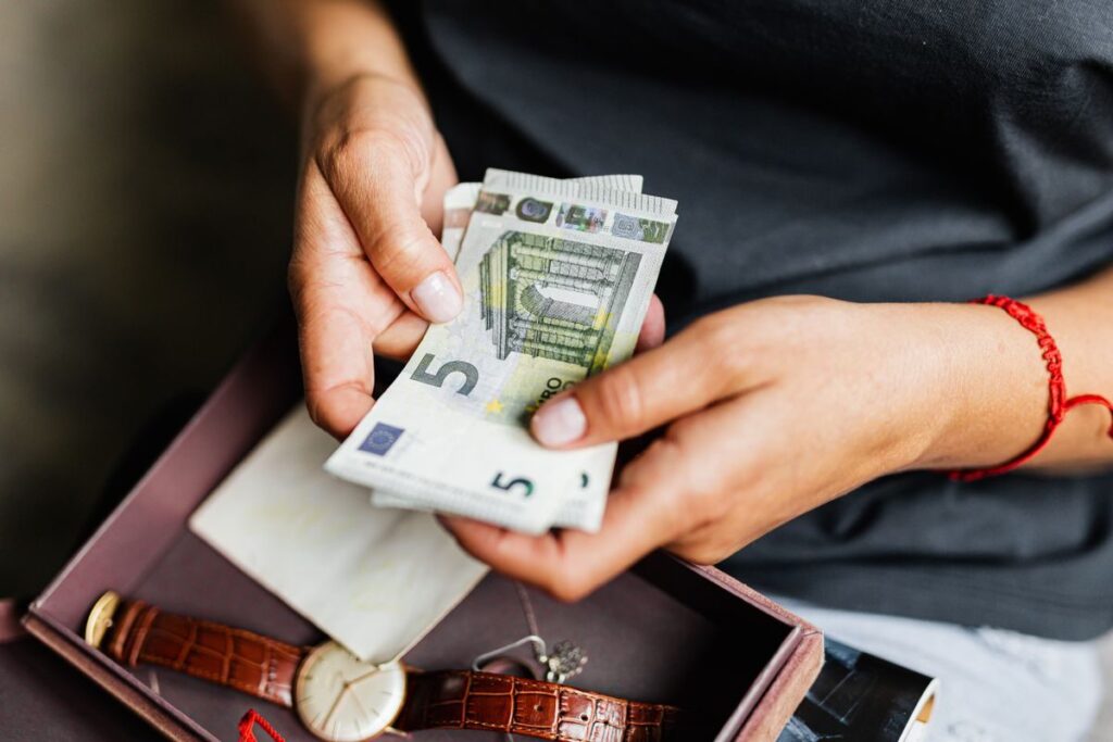 Compter des billets en euros